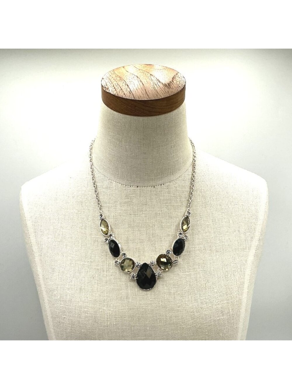 Black and Gold Gem Statement Necklace With Silver-Tone Chain Adjustable Length
